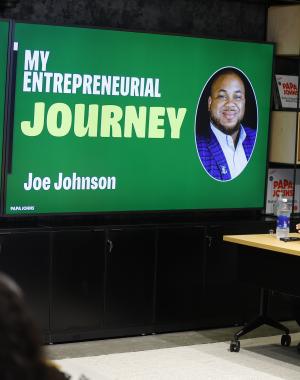 To inspire and empower up-and-coming young entrepreneurs, Papa Johns recently hosted members from the Boys & Girls Club of Metro Atlanta at our corporate hub to experience being a “Franchisee for a Day.”