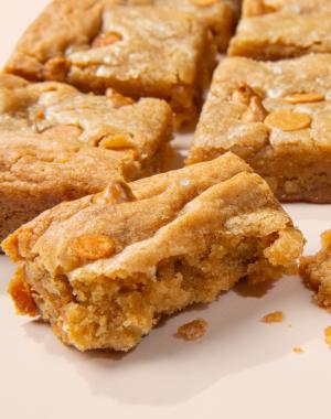 The Caramel Salted Blondie